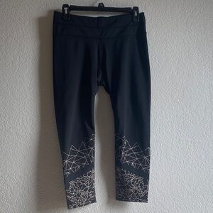 Athleta Black Capris with Geometric Design